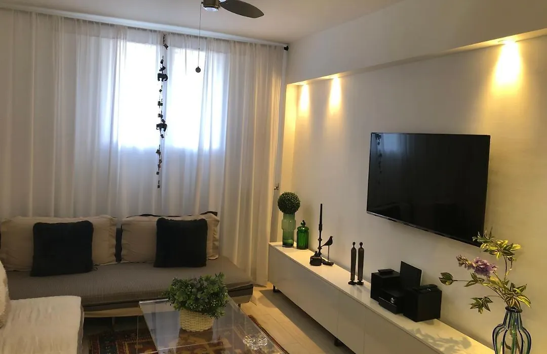 The Excellent Home-1